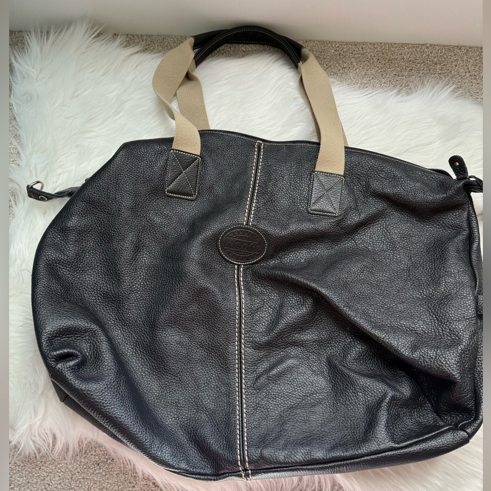 Roots Black Tote with Cream Handles - Picture 2 of 8